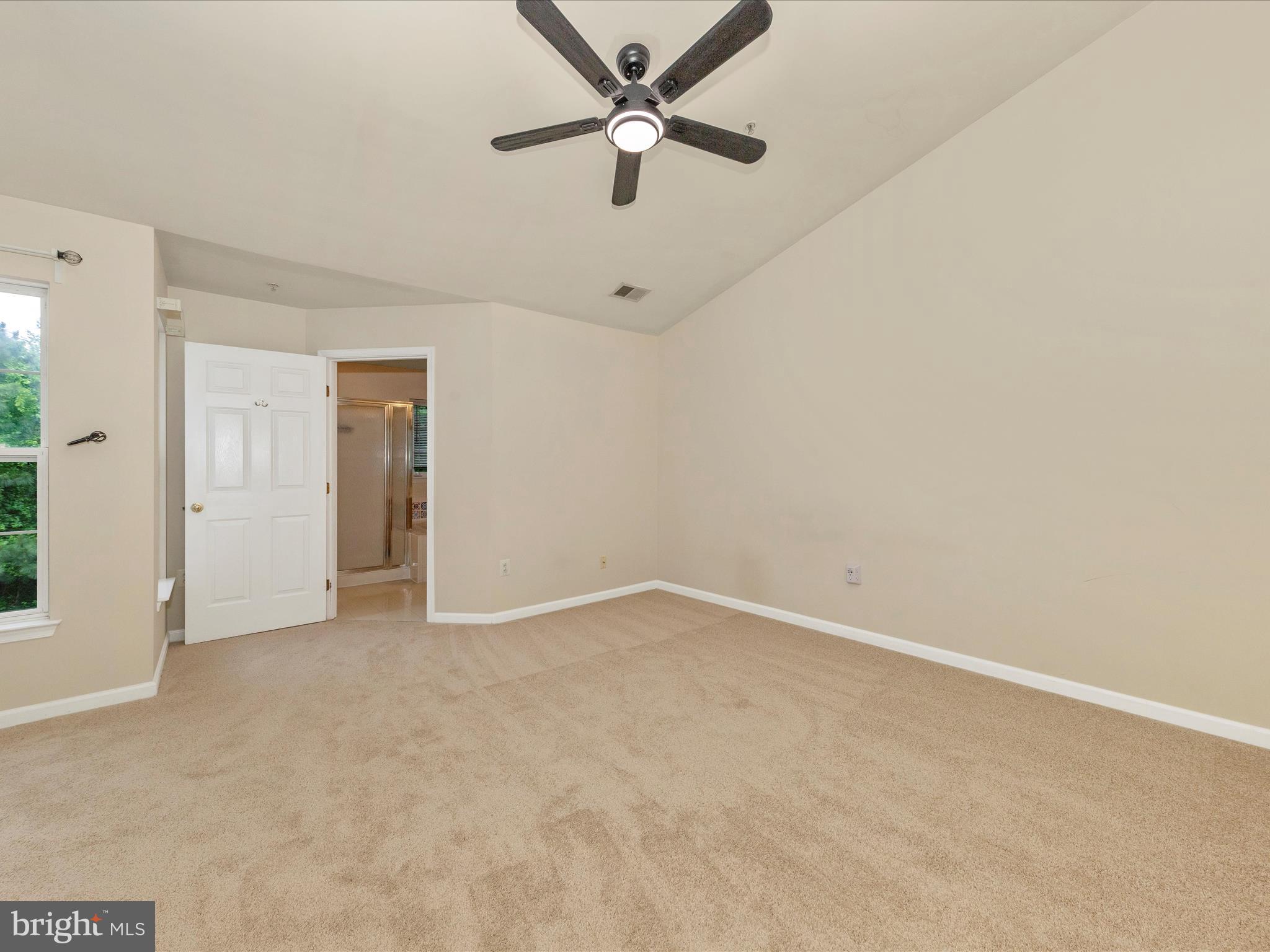 SPRING RIDGE - Residential