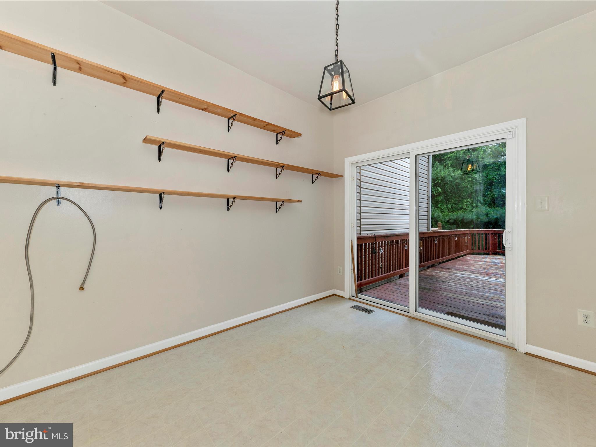 SPRING RIDGE - Residential