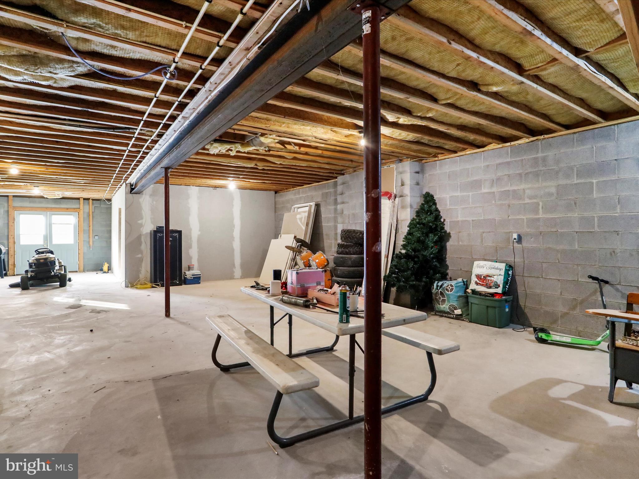 RIDGE VIEW - Residential