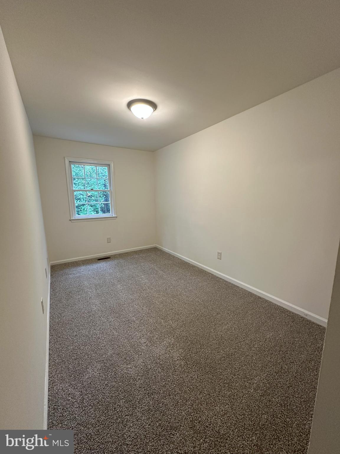 OLDE GREENWICH - Residential Lease