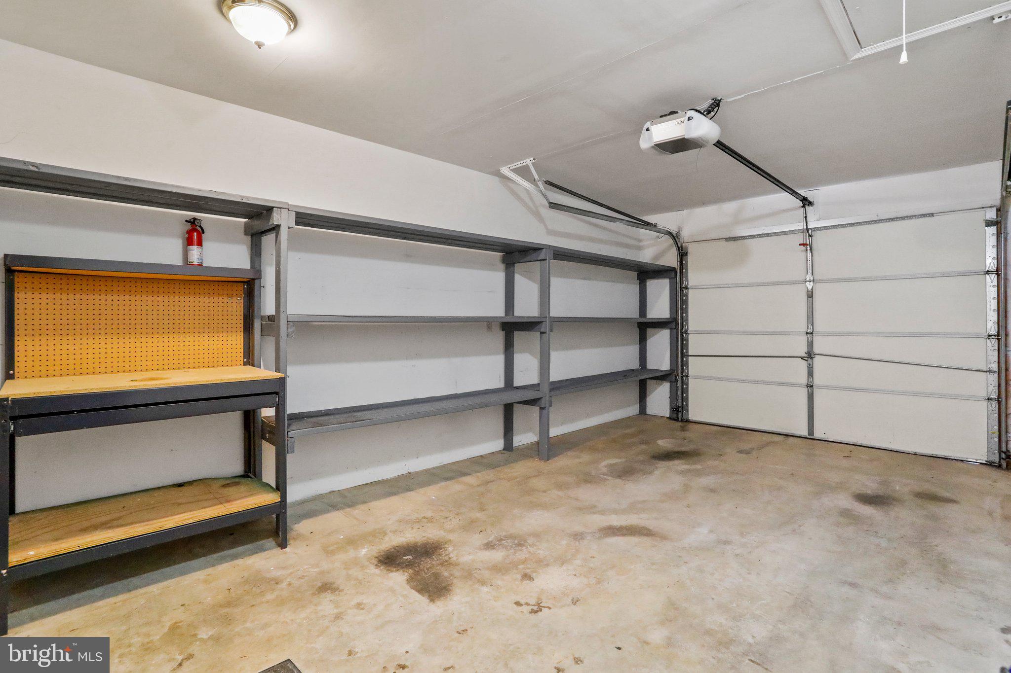 ENGLEBROOK PARK - Residential