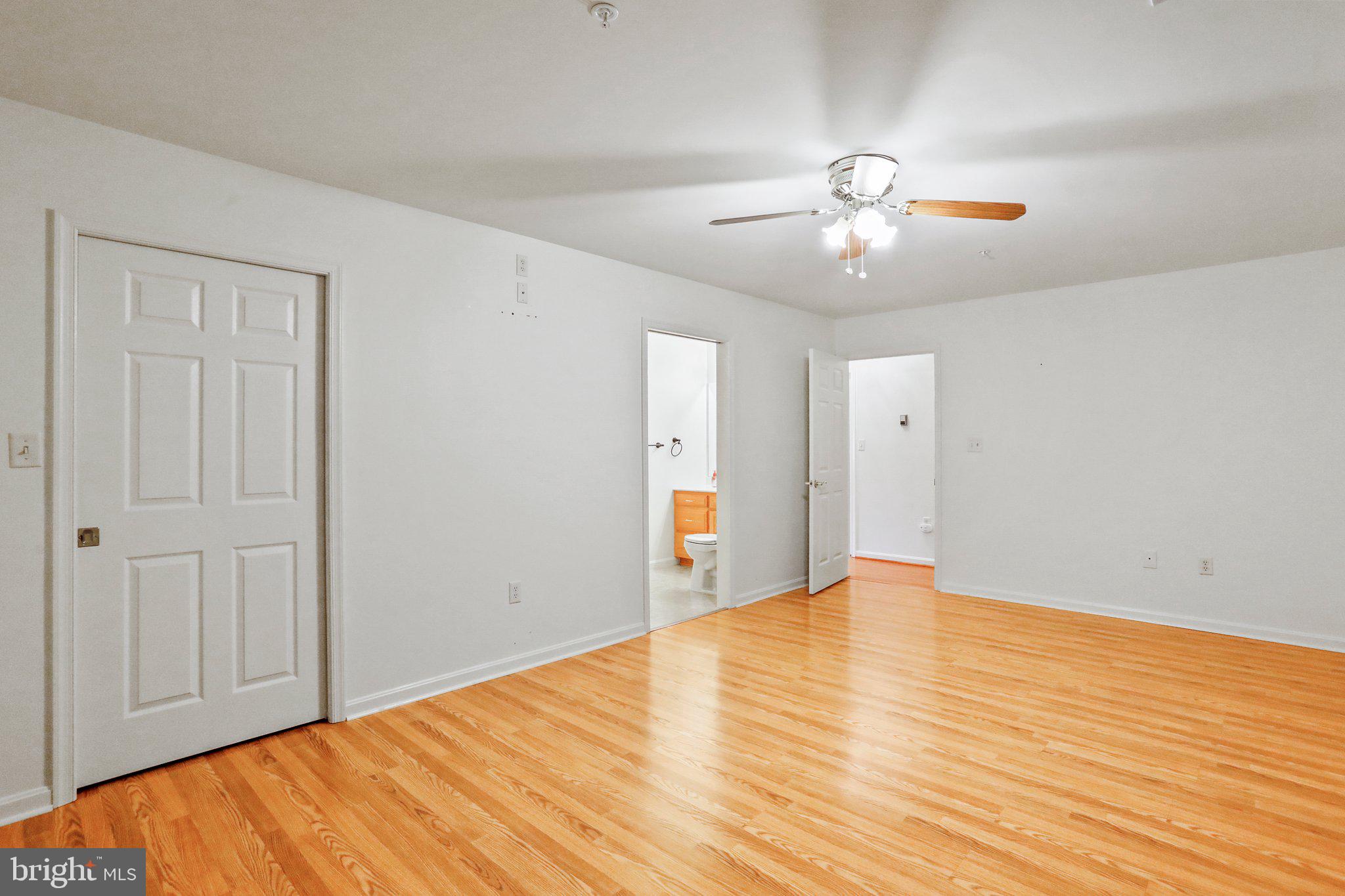 ENGLEBROOK PARK - Residential