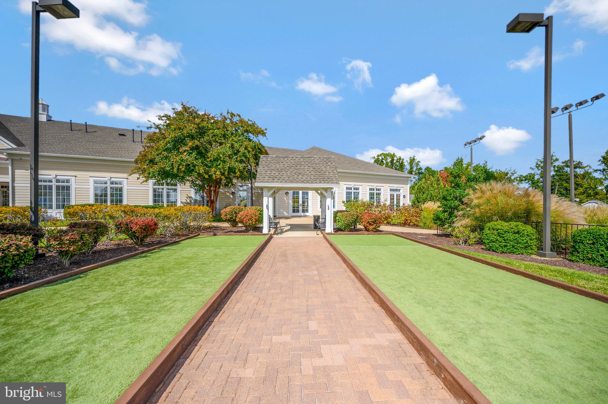 THE VILLAS AT FALLS RUN - Residential