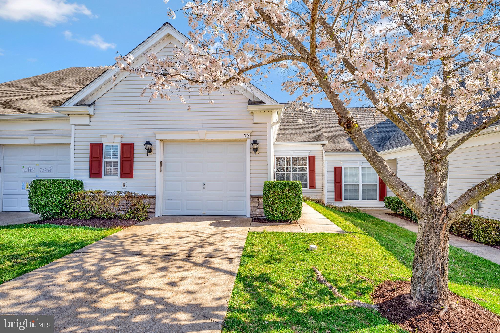 THE VILLAS AT FALLS RUN - Residential