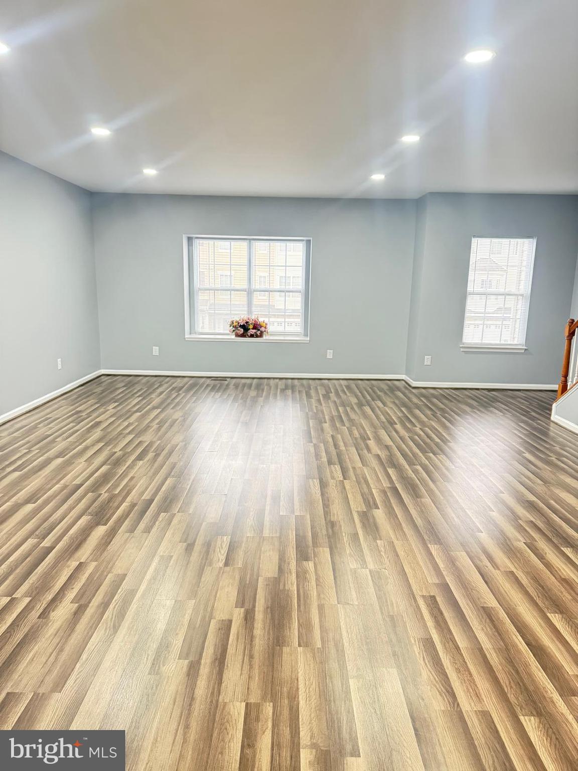 HUDSON VILLAGE - Residential