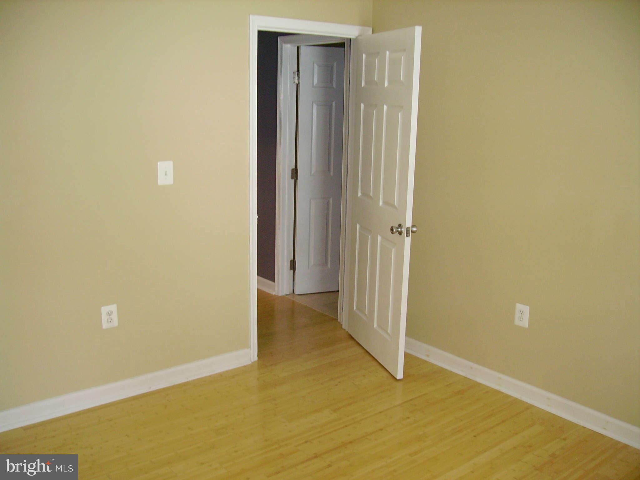 THE VILLAS AT COUNTRYSIDE - Residential Lease