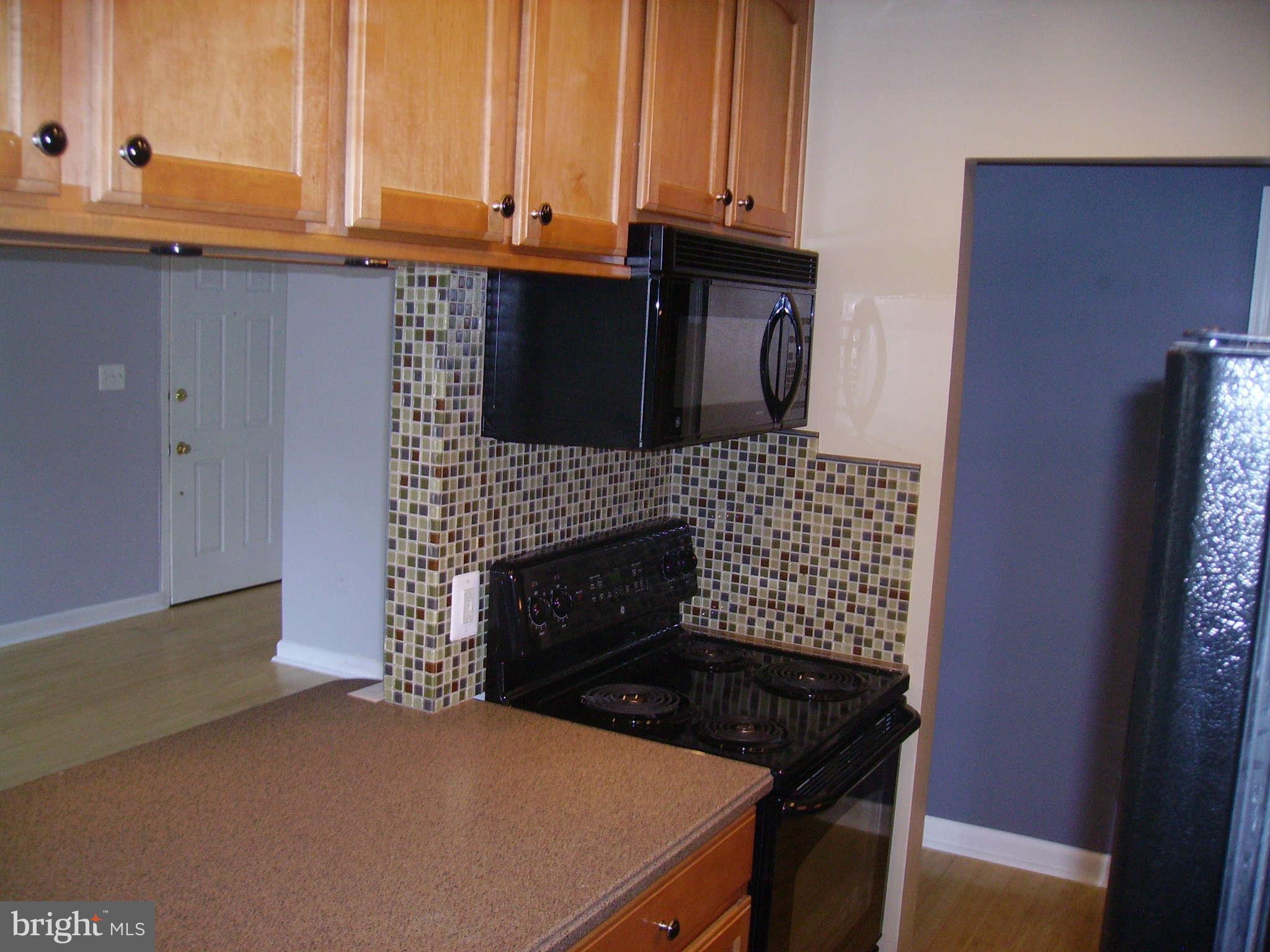 THE VILLAS AT COUNTRYSIDE - Residential Lease