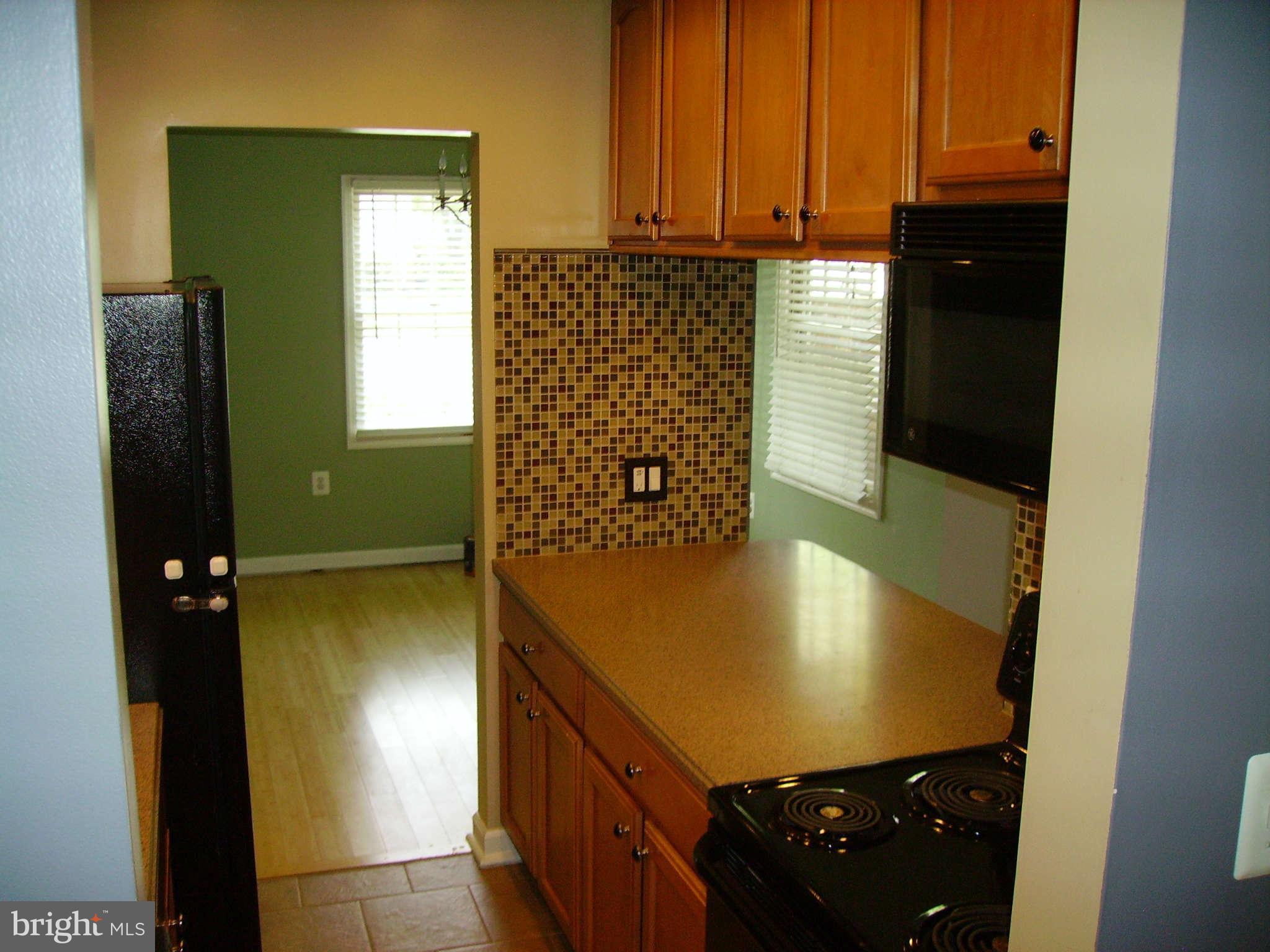 THE VILLAS AT COUNTRYSIDE - Residential Lease