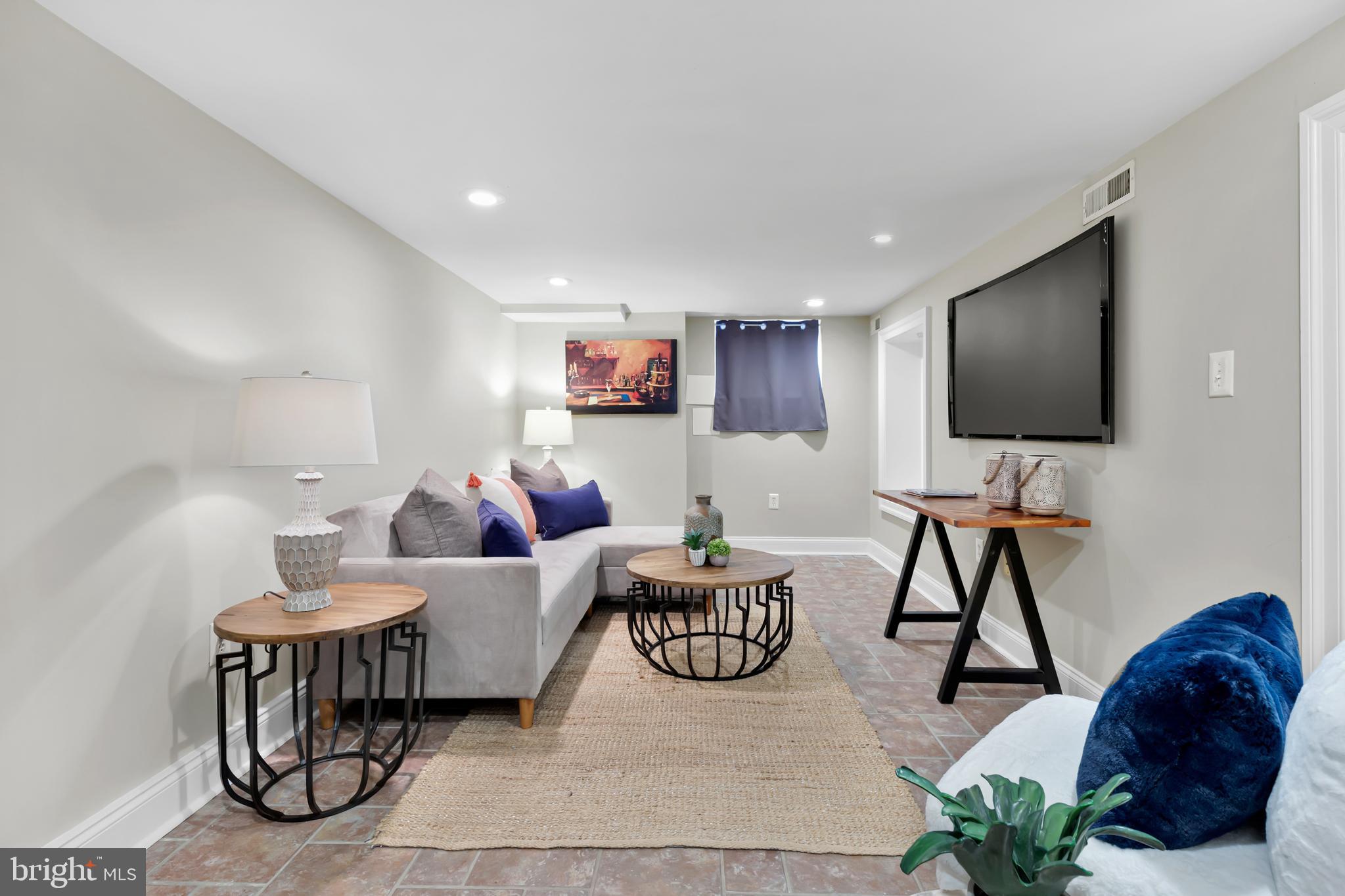 BREWERS HILL - Residential