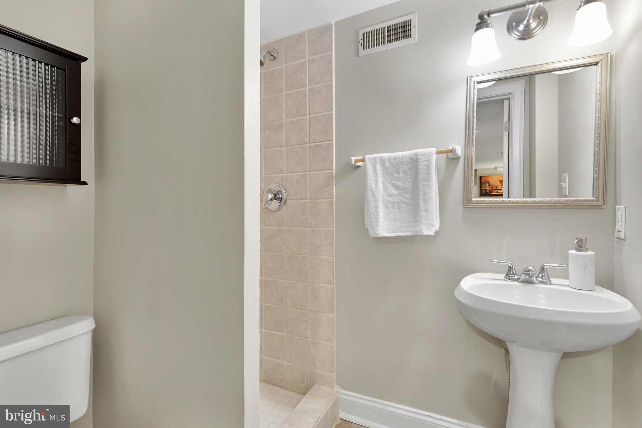 BREWERS HILL - Residential