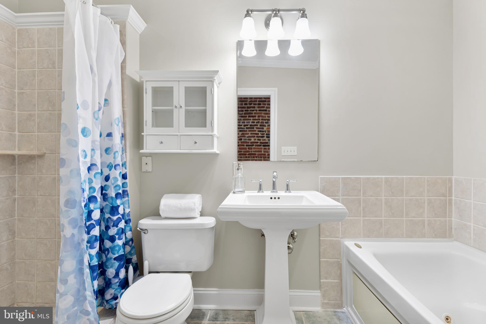 BREWERS HILL - Residential