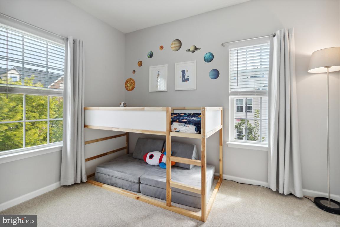 GREENBELT STATION - Residential