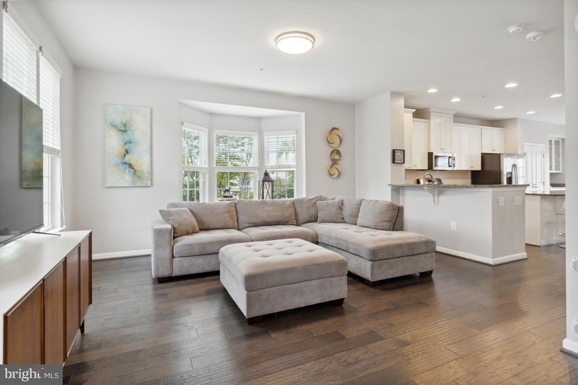 GREENBELT STATION - Residential