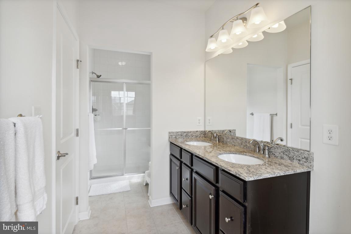 GREENBELT STATION - Residential