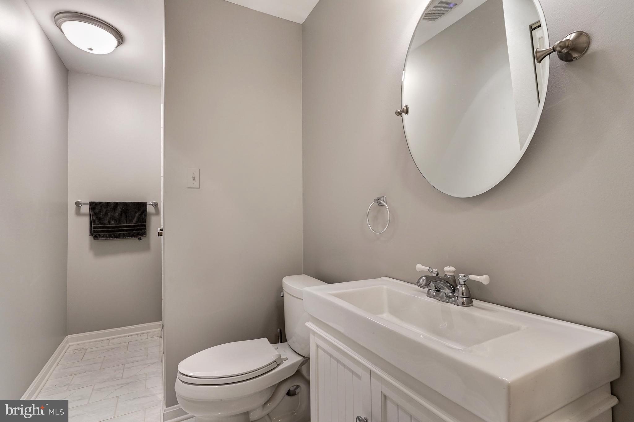 TIMBERLY SOUTH - Residential Lease