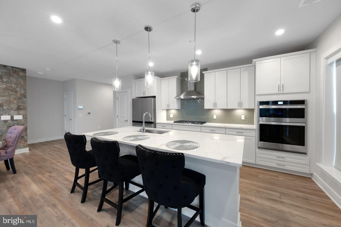 102 SAINT IVES PLACE 301