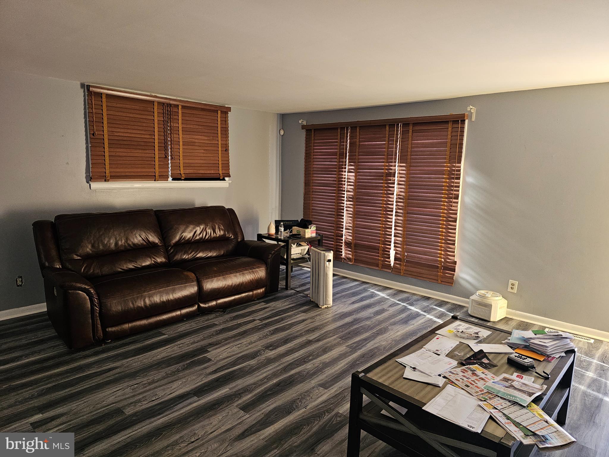 WILLOW GROVE - Residential