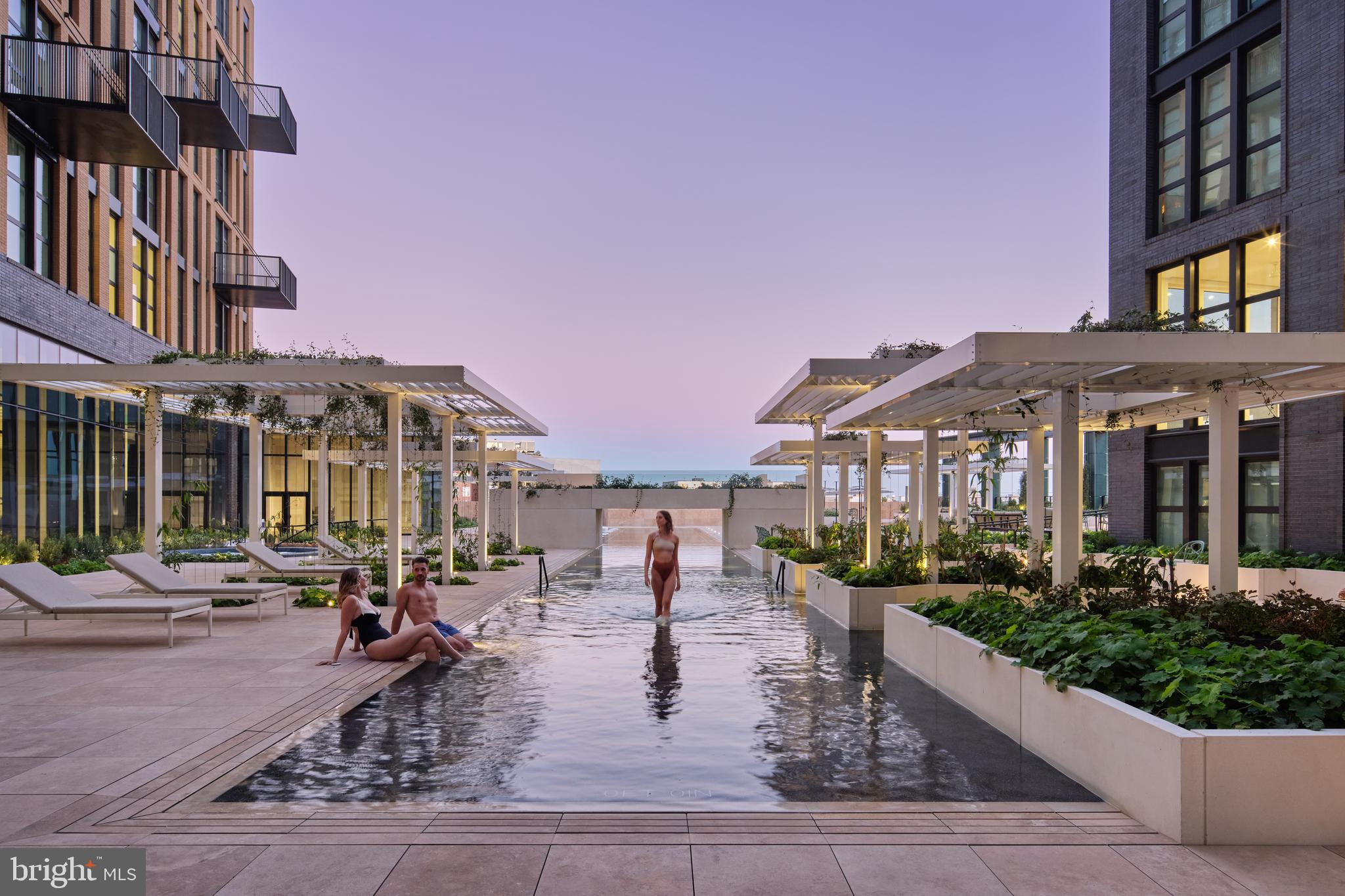 CENTER CITY - Residential Lease