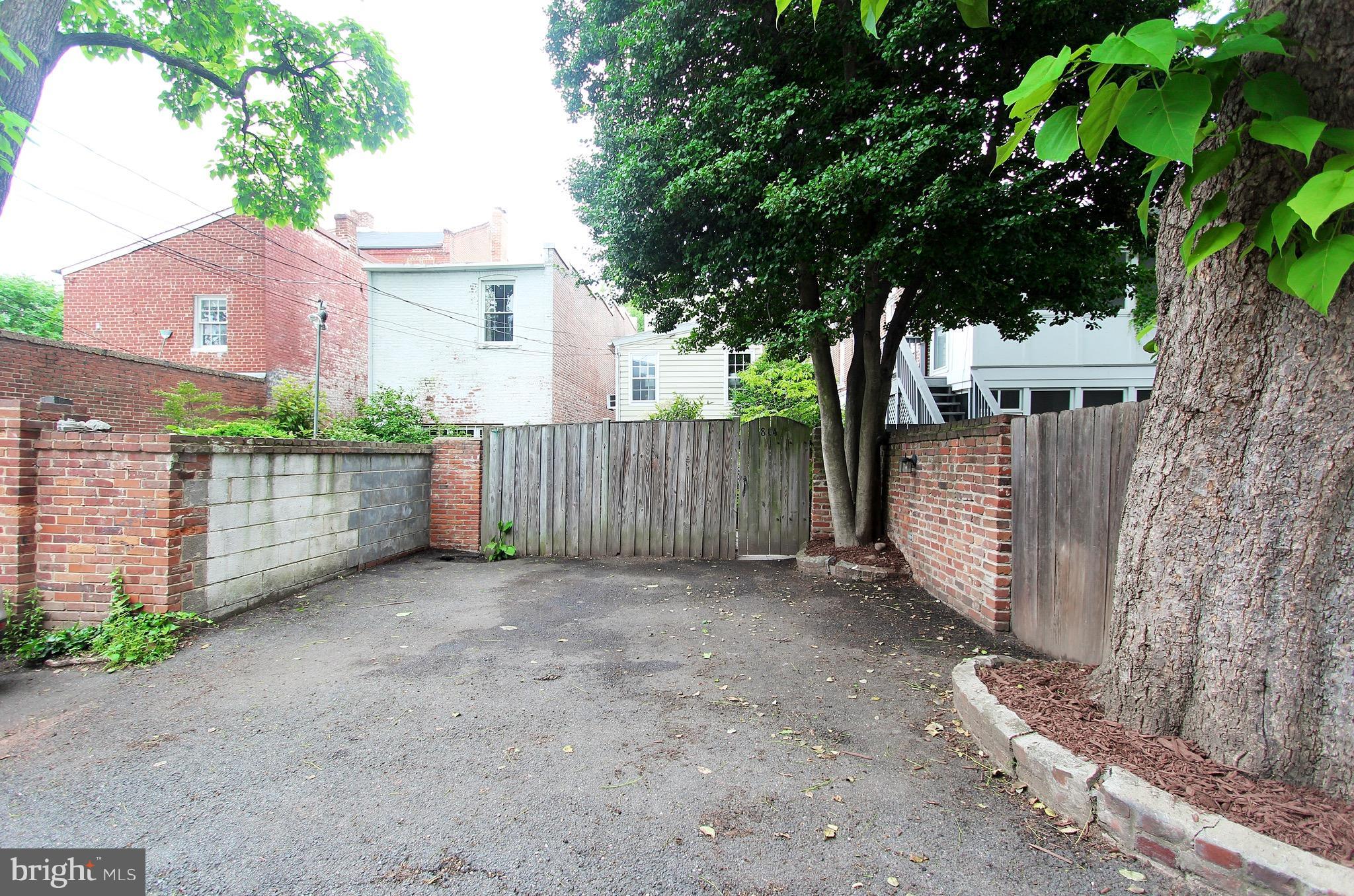 FARNEY - Residential