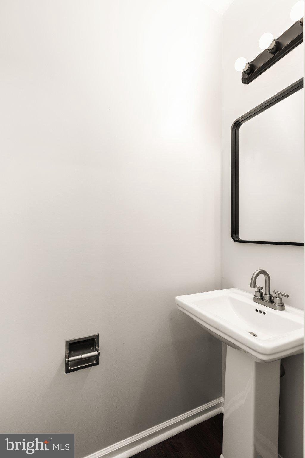 TUSCARORA KNOLLS - Residential