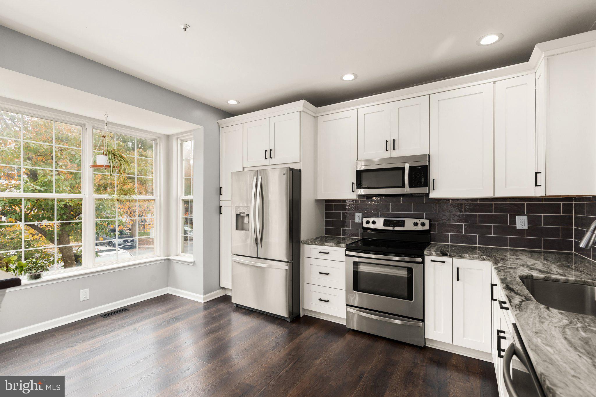 TUSCARORA KNOLLS - Residential