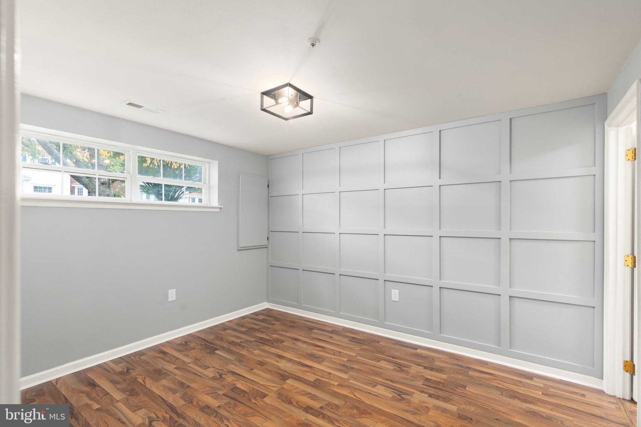 TUSCARORA KNOLLS - Residential