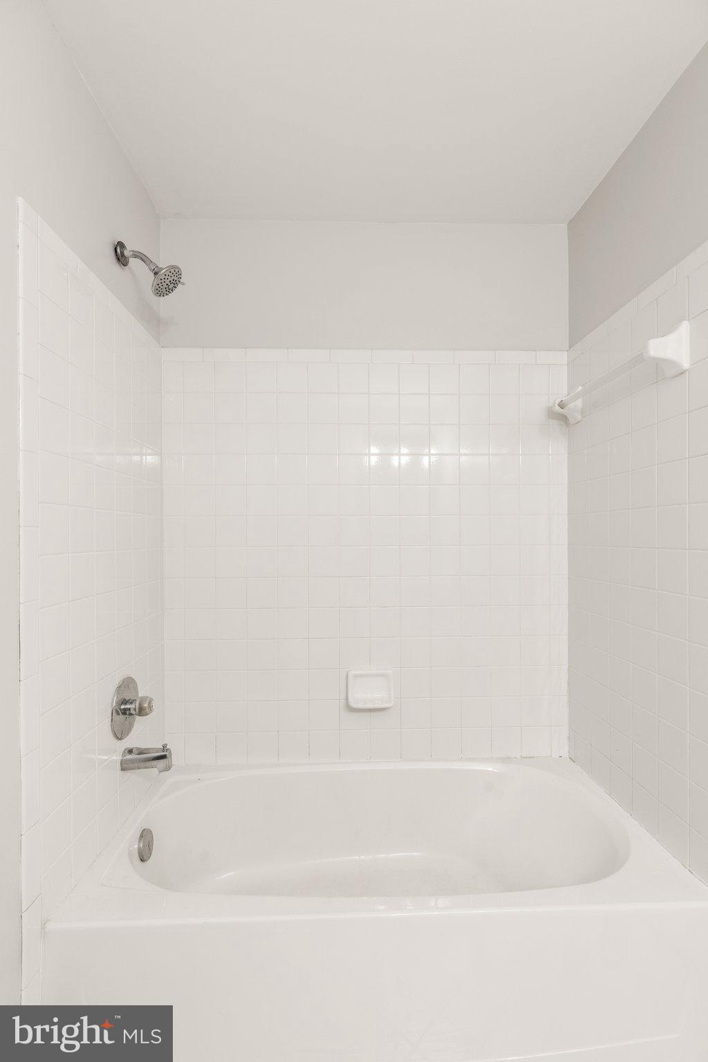 TUSCARORA KNOLLS - Residential