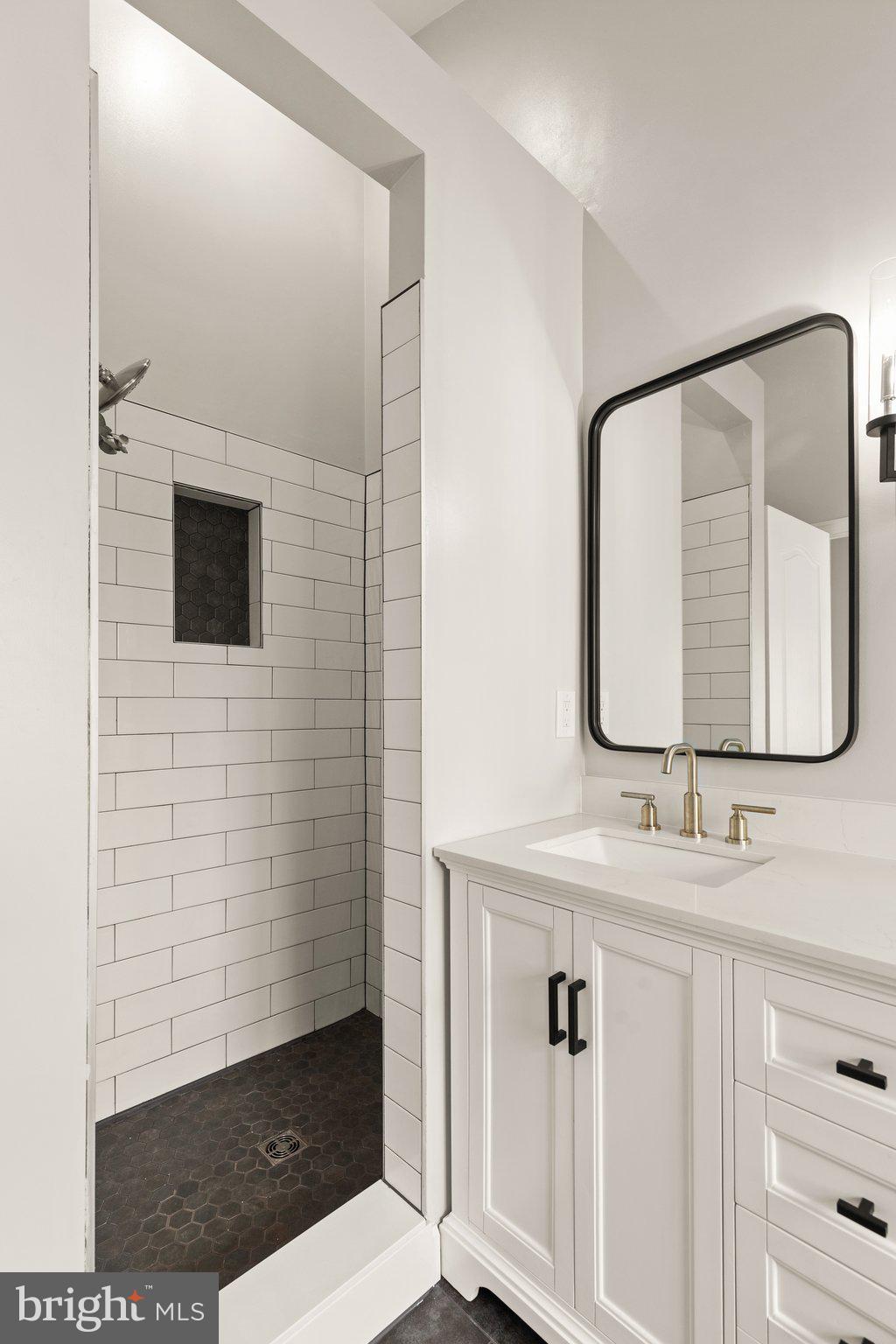 TUSCARORA KNOLLS - Residential