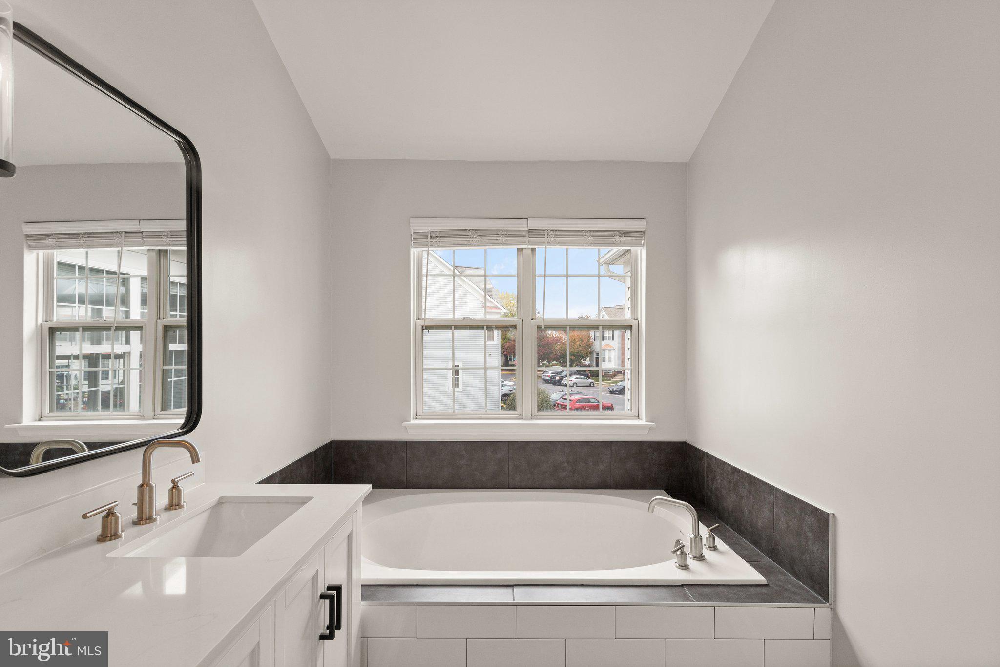 TUSCARORA KNOLLS - Residential