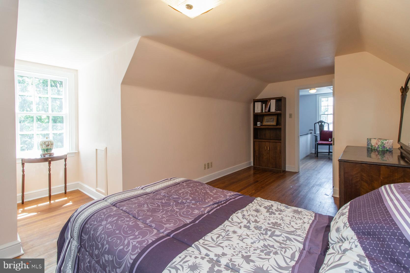 LLANERCH - Residential