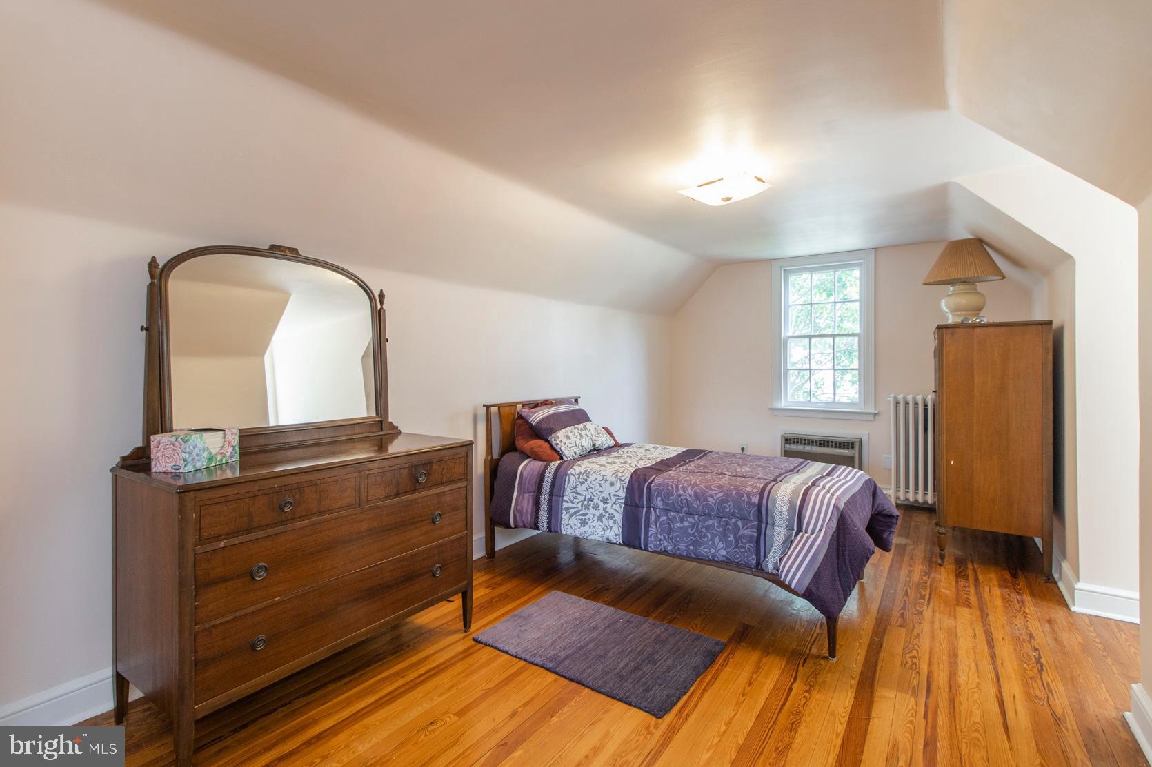 LLANERCH - Residential