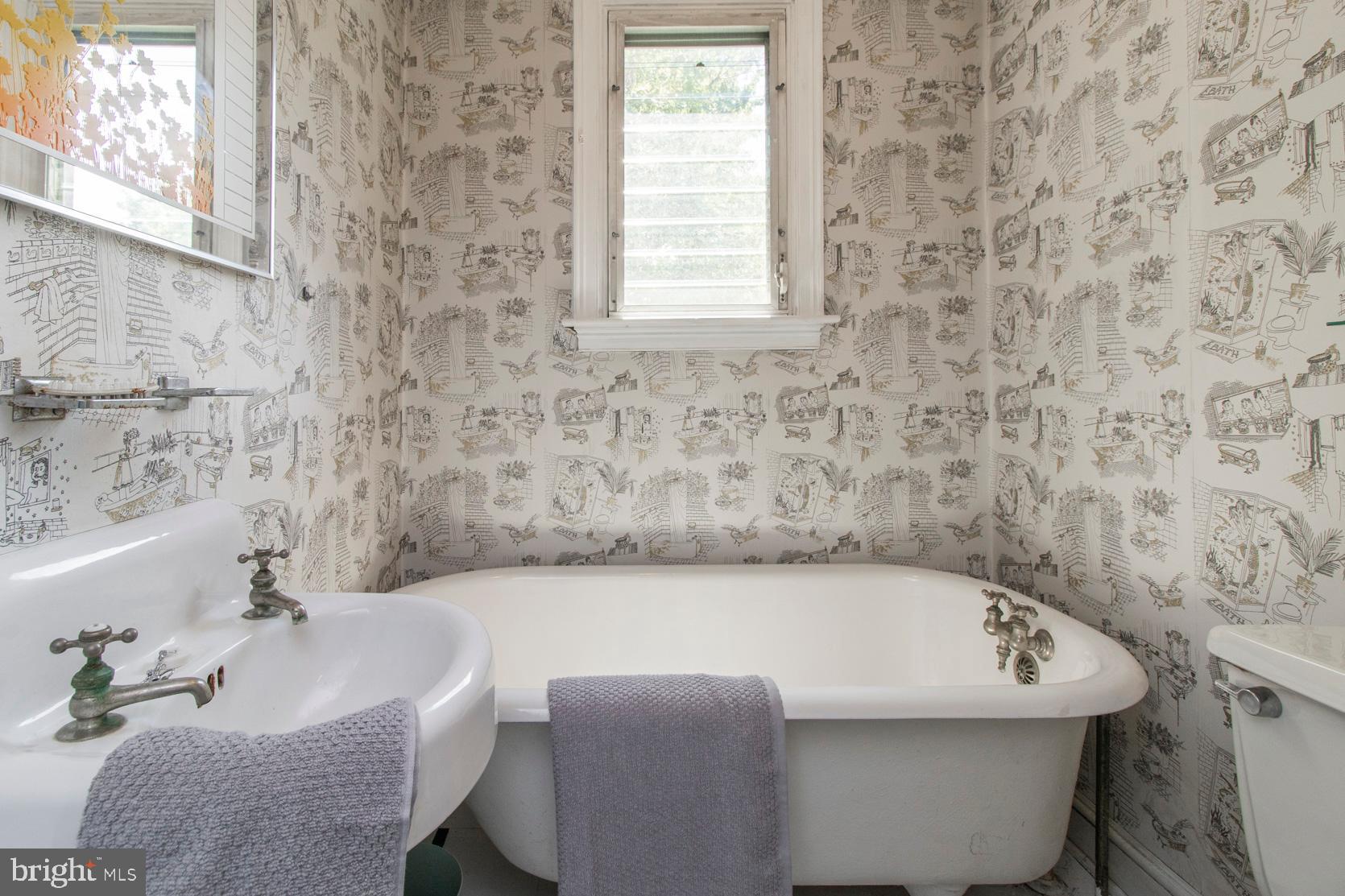 LLANERCH - Residential