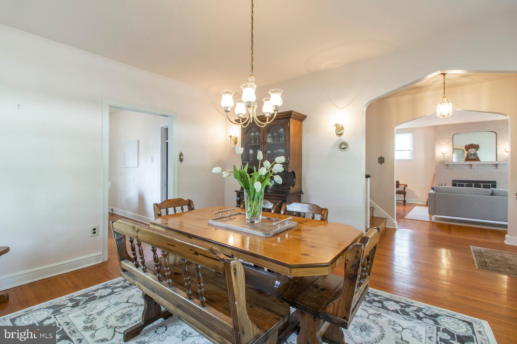 LLANERCH - Residential