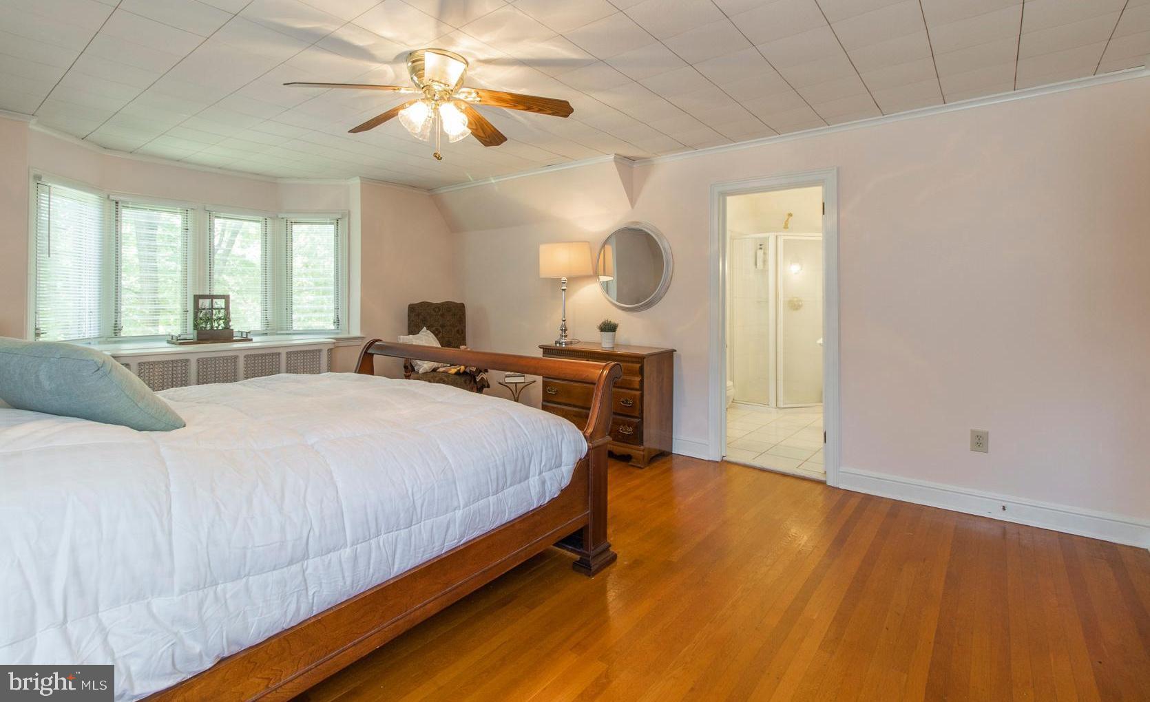 LLANERCH - Residential