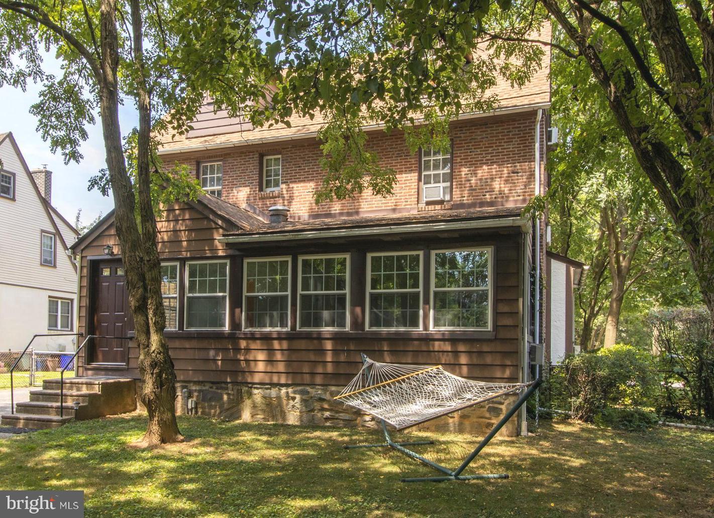 LLANERCH - Residential