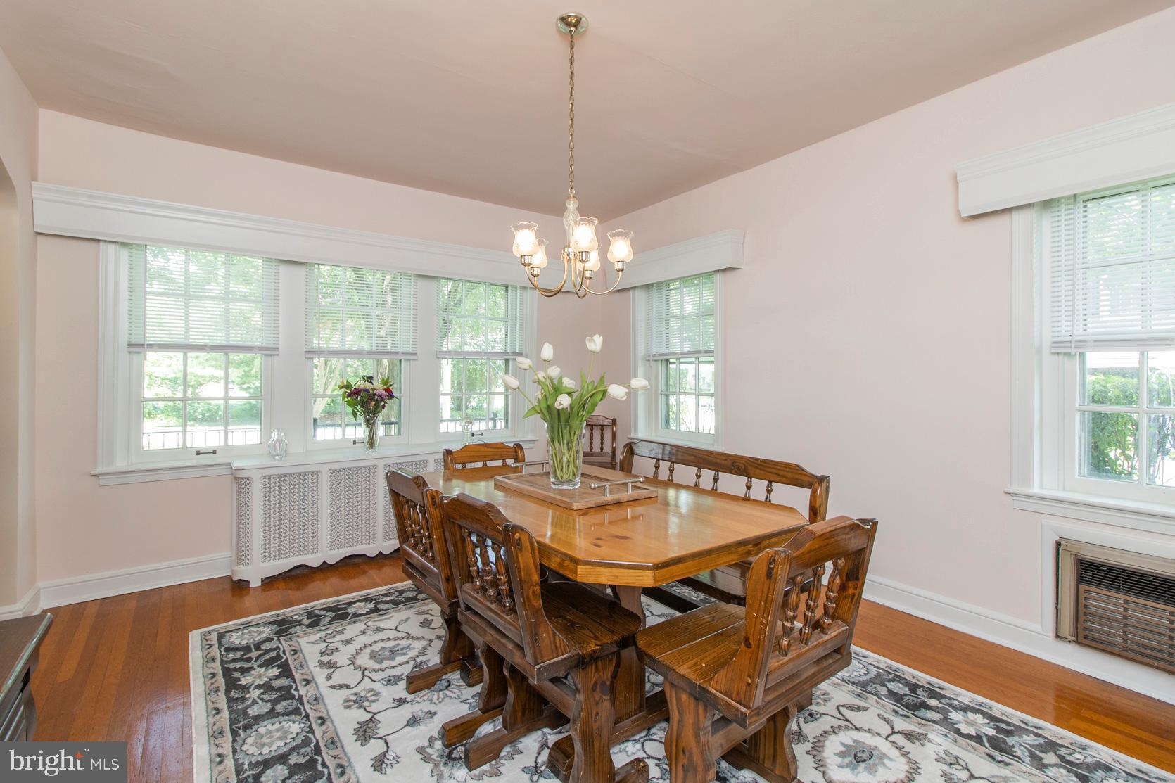 LLANERCH - Residential