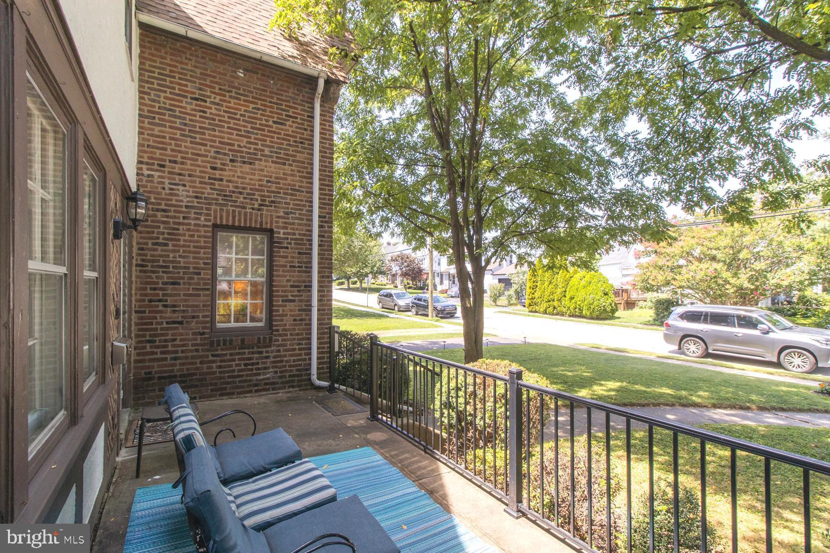 LLANERCH - Residential