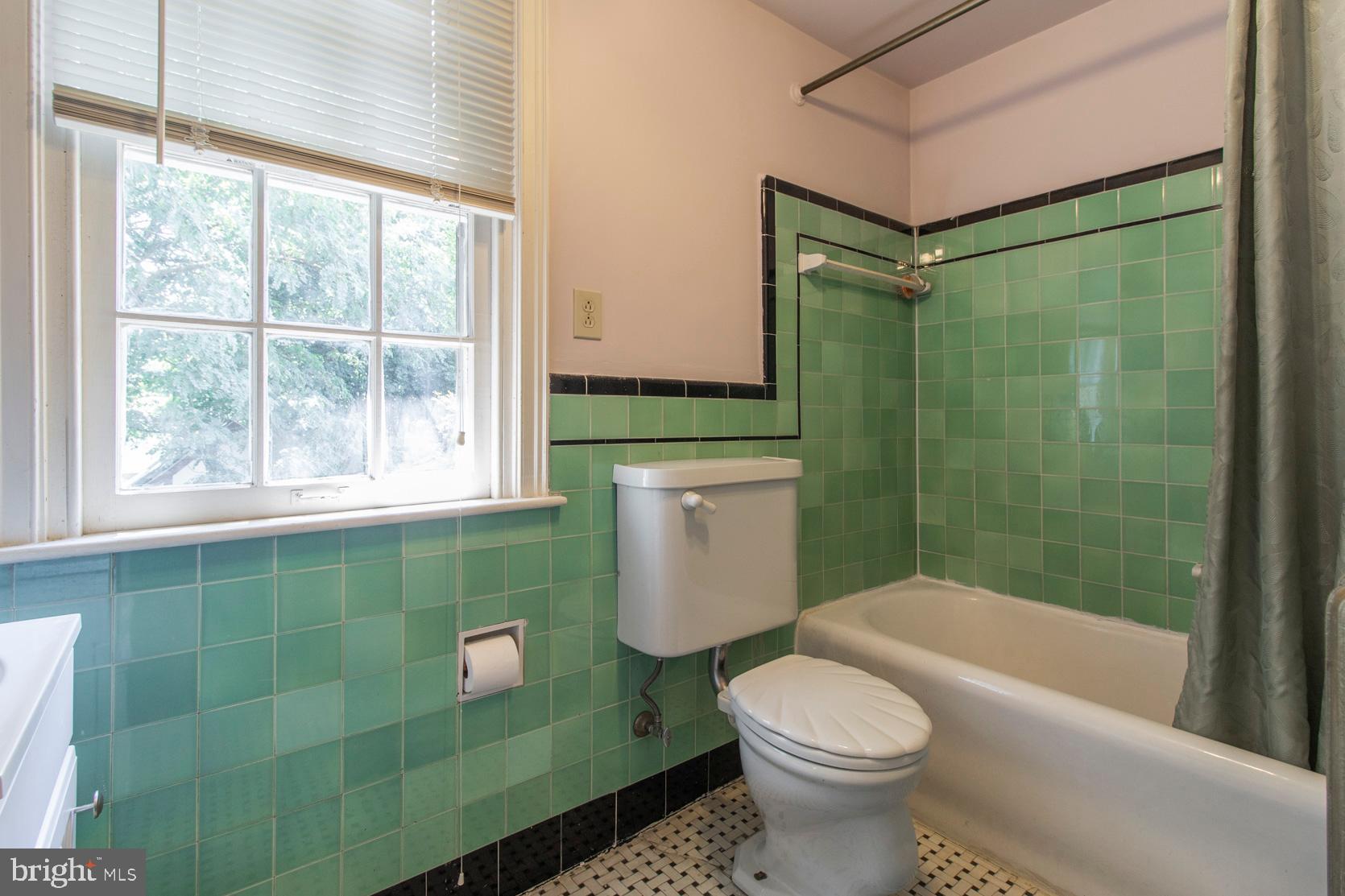 LLANERCH - Residential