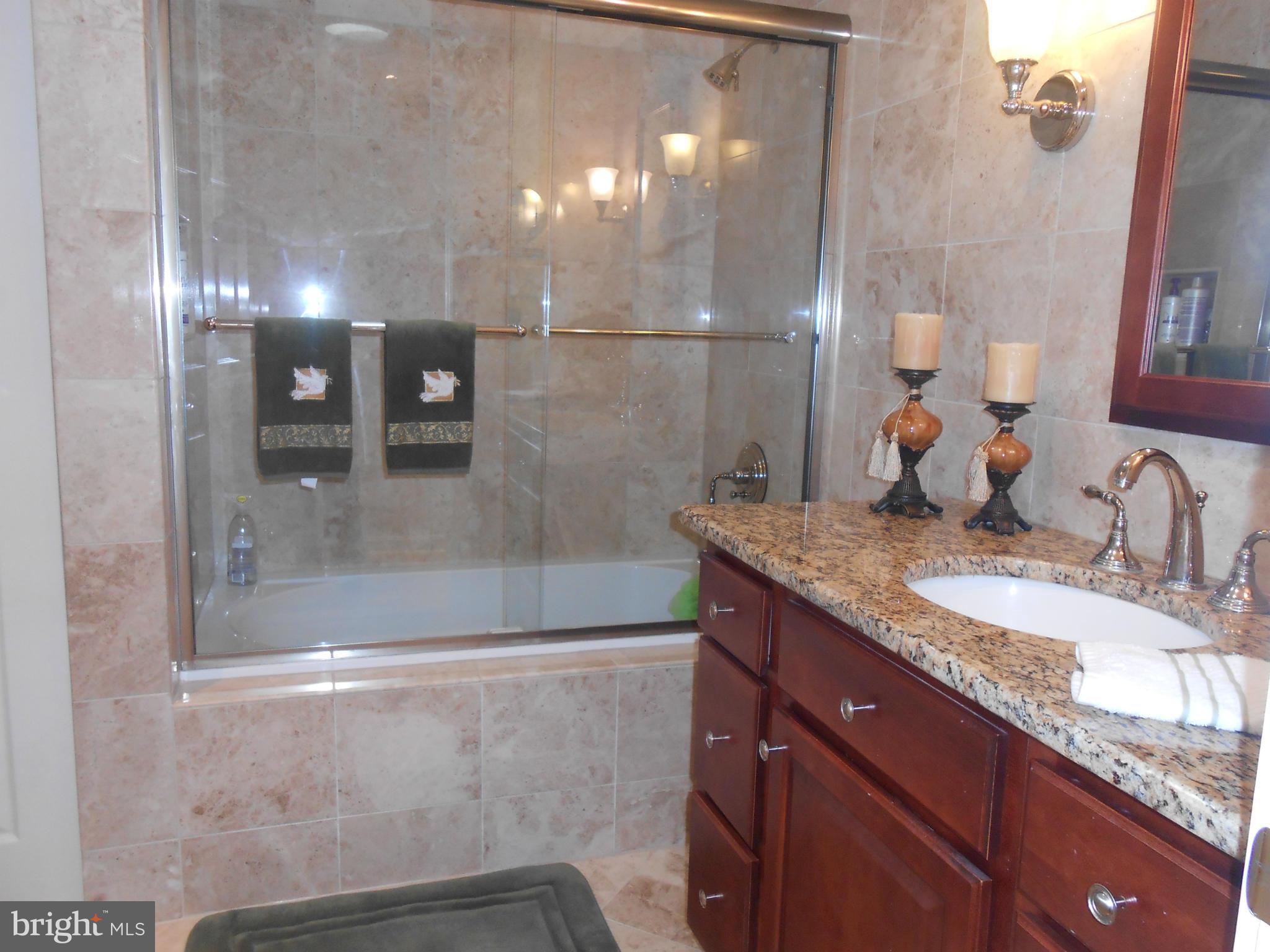 AMANDIANA ESTATES - Residential