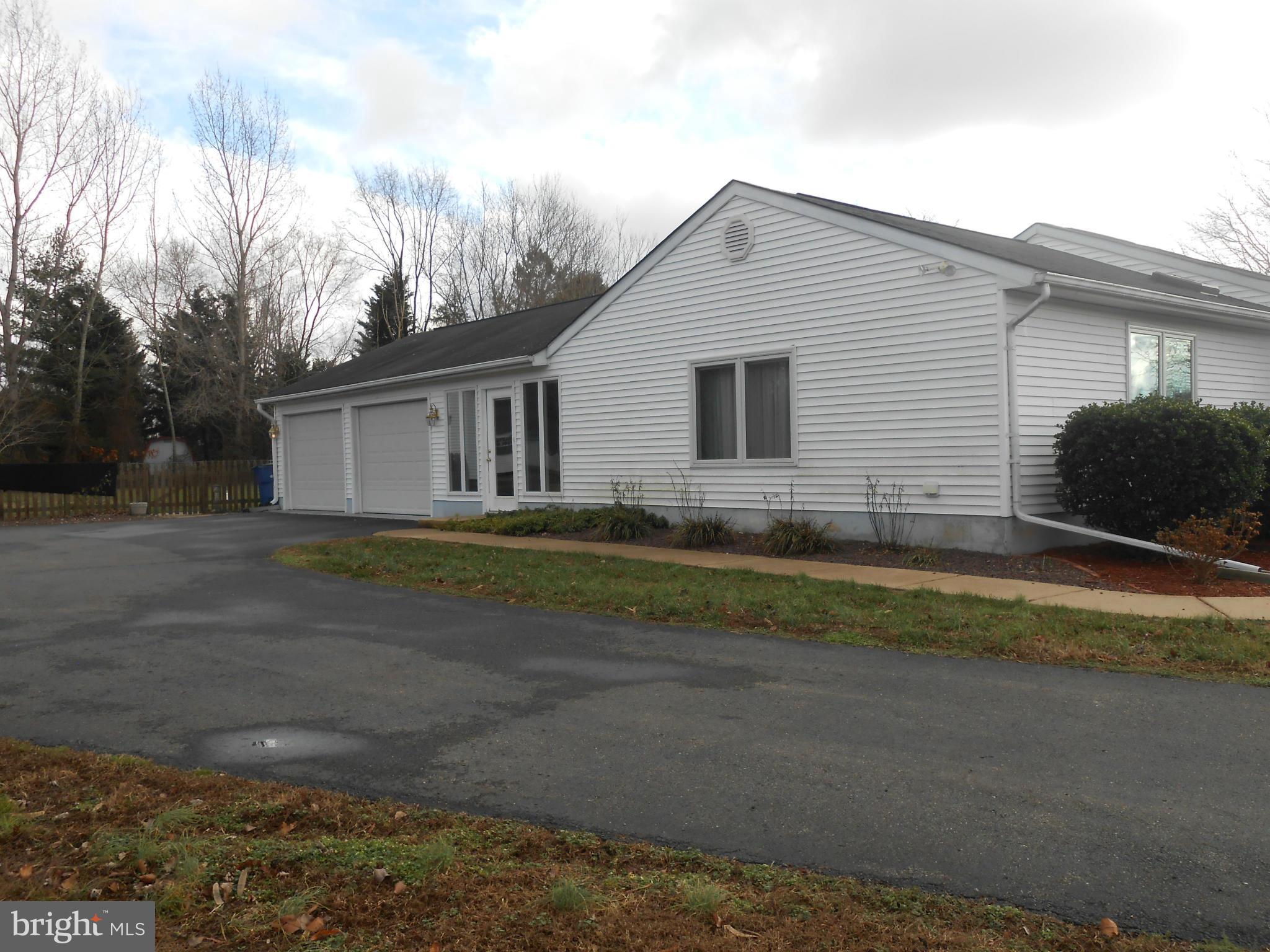 AMANDIANA ESTATES - Residential