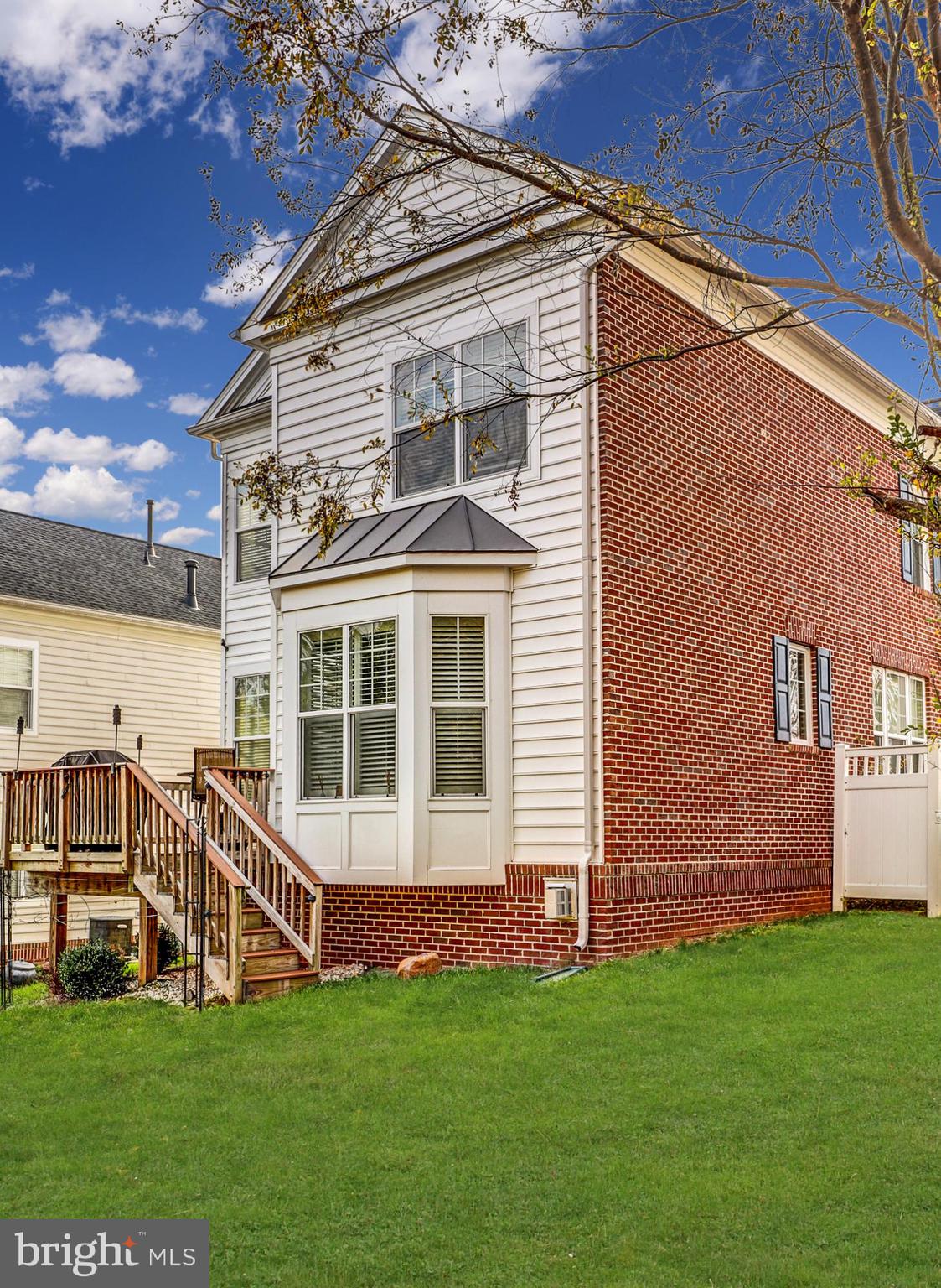 MEADOWS AT MORRIS FARM - Residential