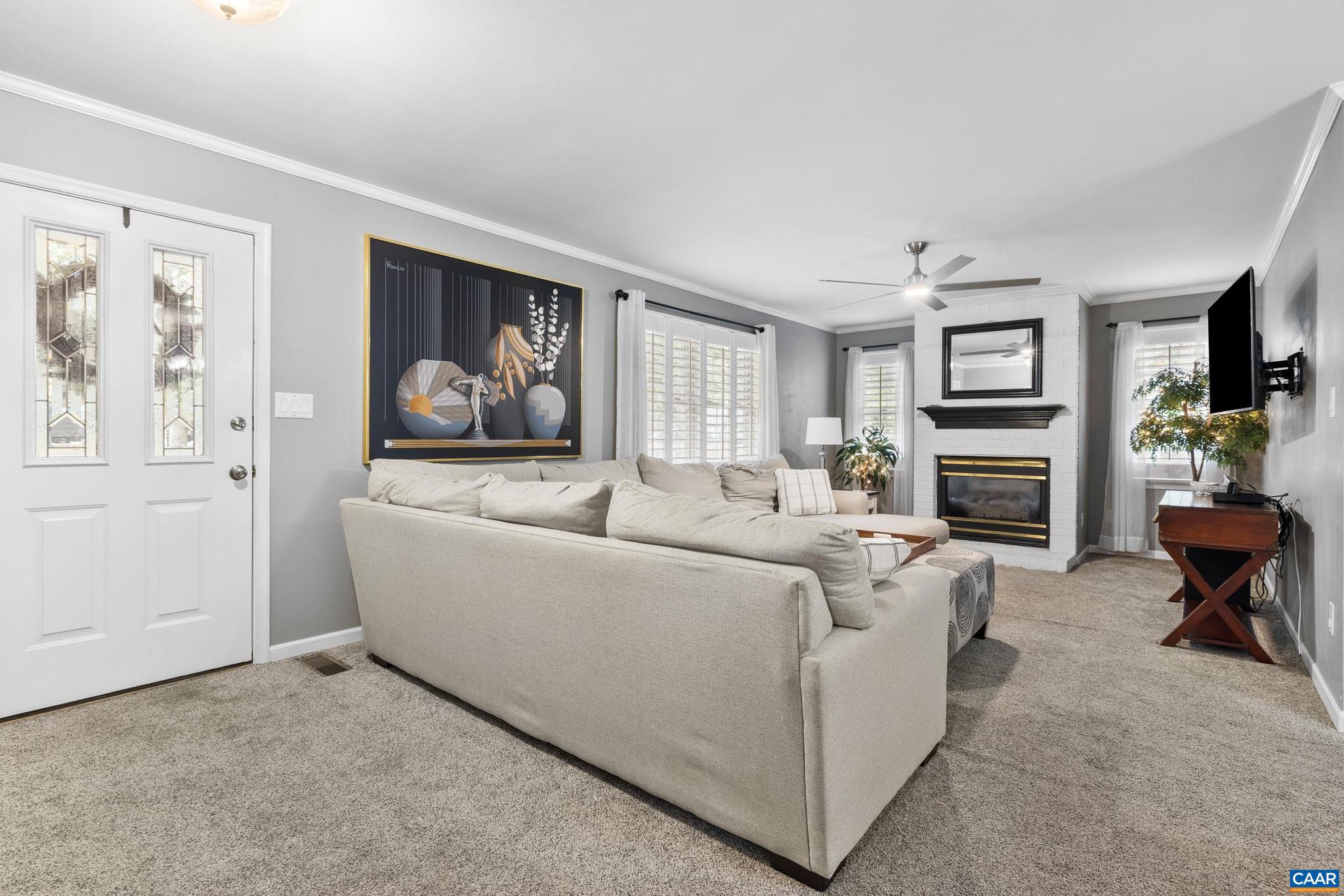 LAKE MONTICELLO - Residential