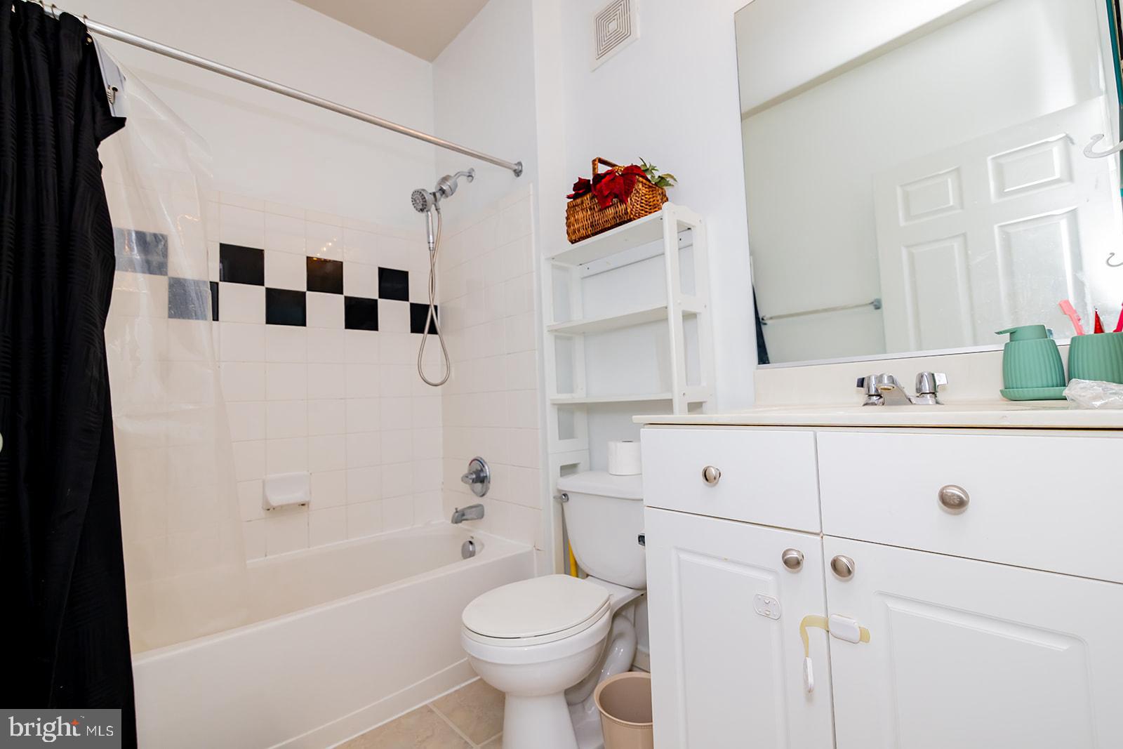 FAIR RIDGE - Residential Lease