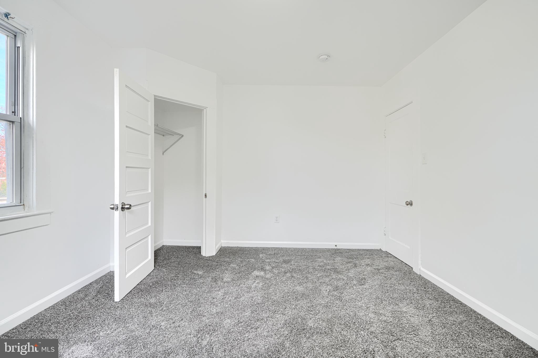 GWYNN LAKE PARK - Residential