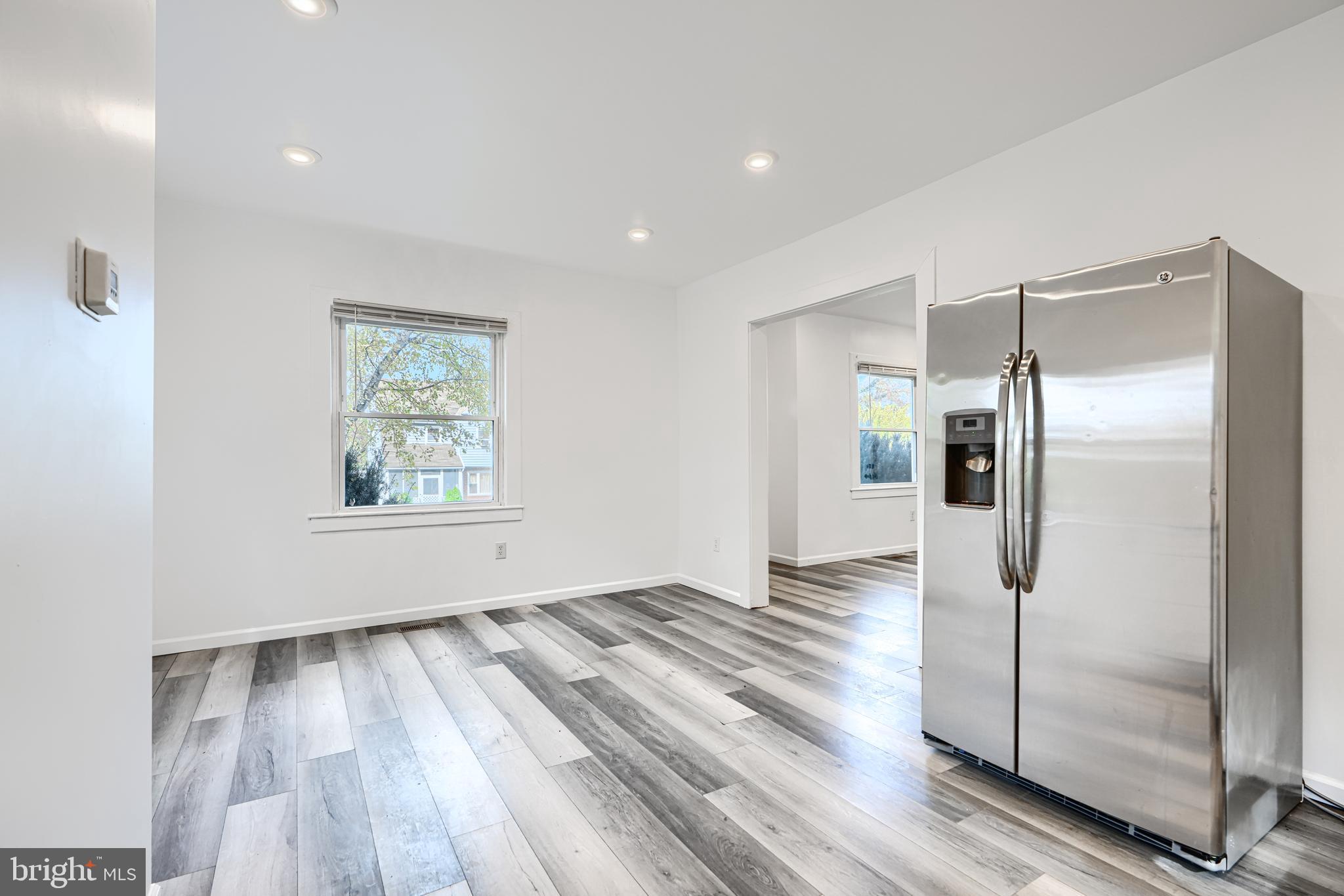 GWYNN LAKE PARK - Residential