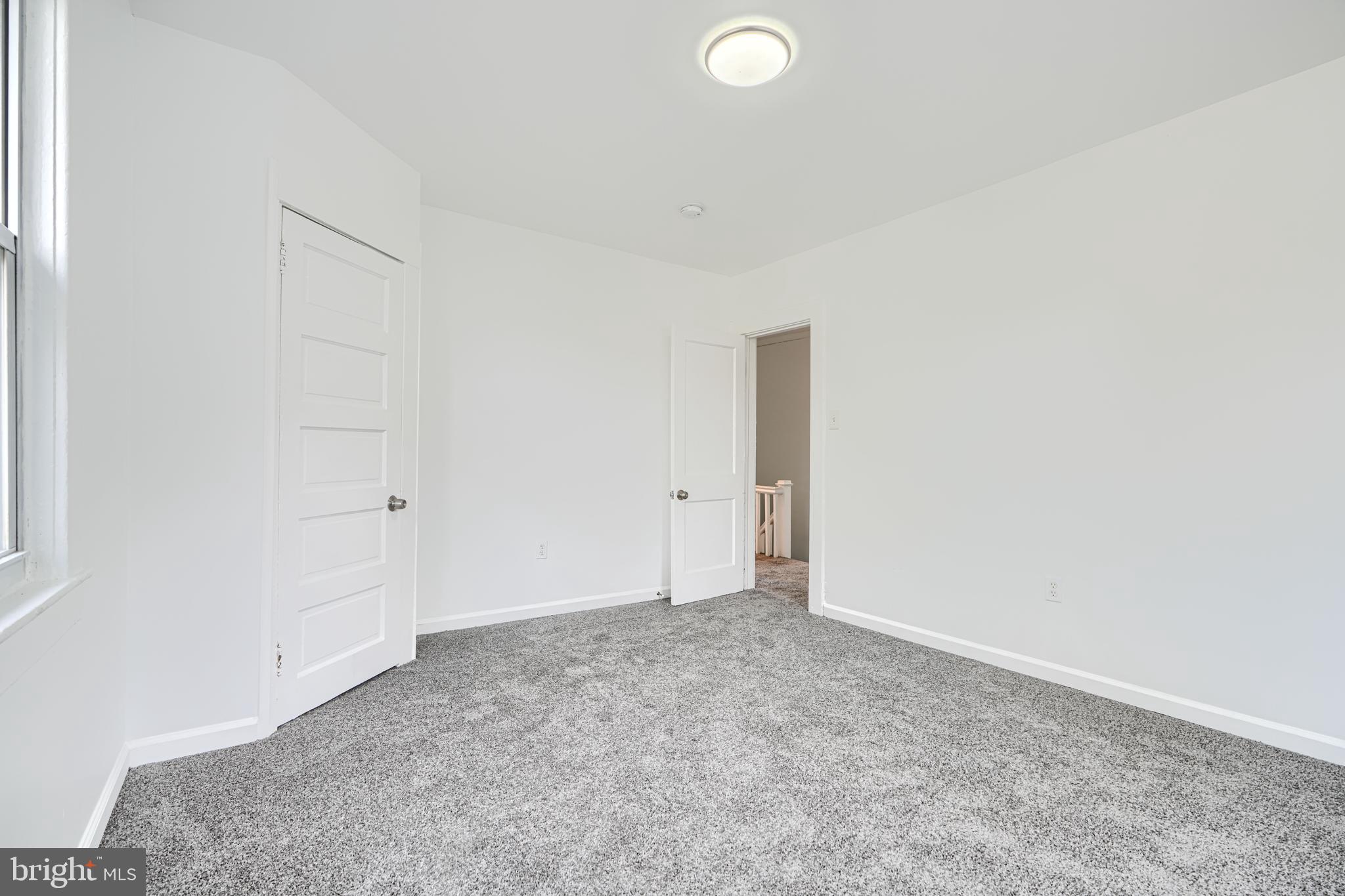 GWYNN LAKE PARK - Residential