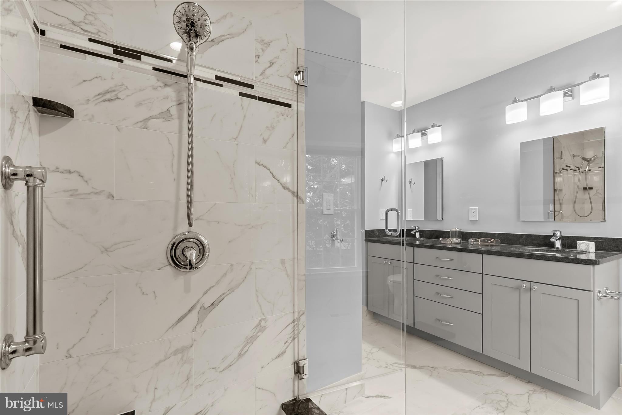 OLD FARM - Residential