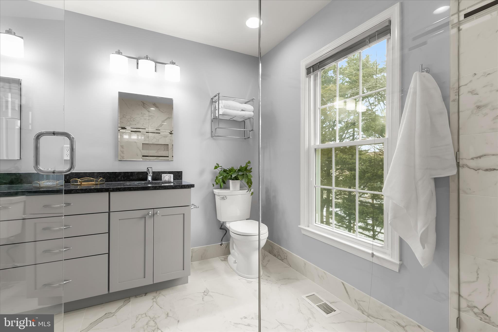 OLD FARM - Residential