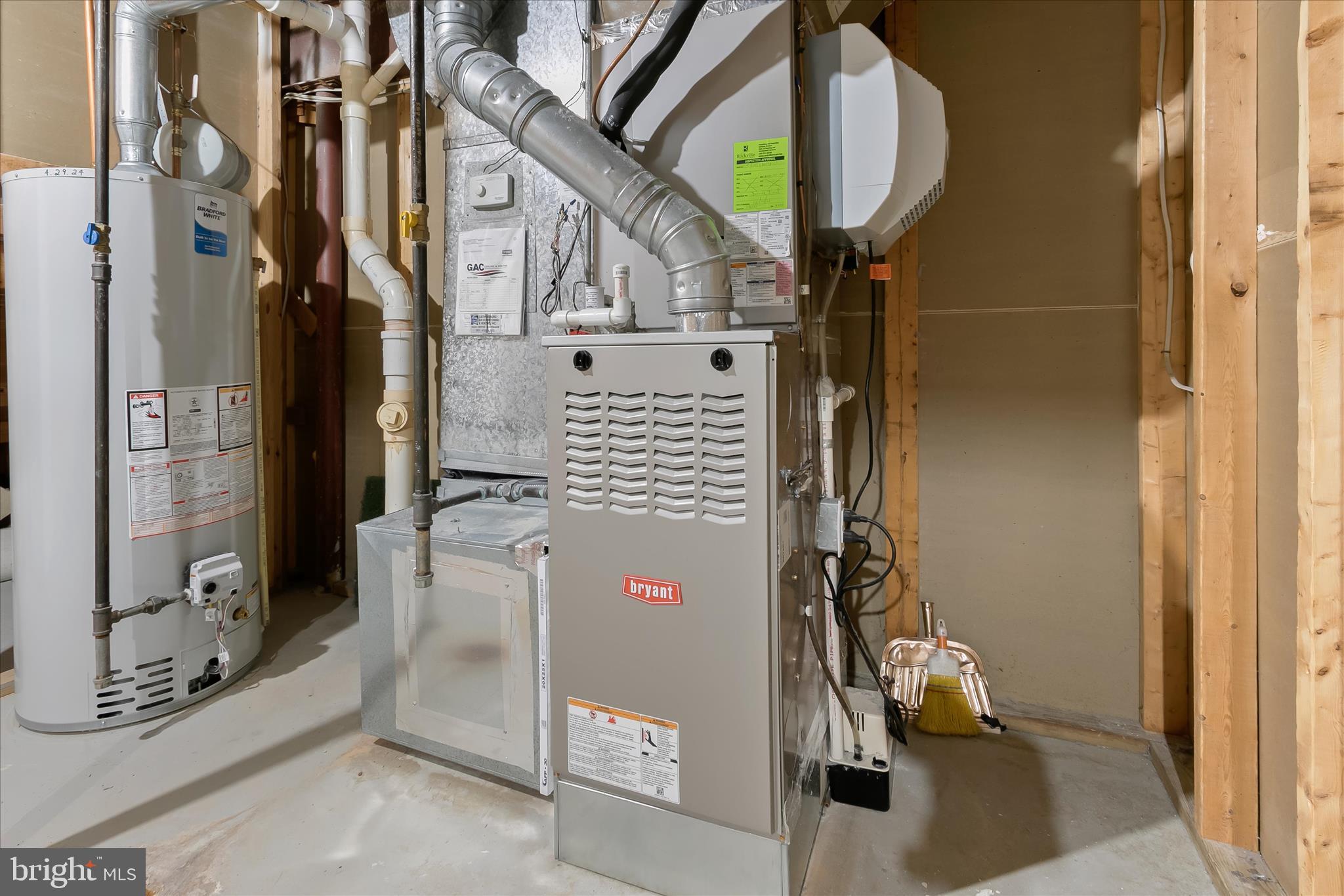 OLD FARM - Residential