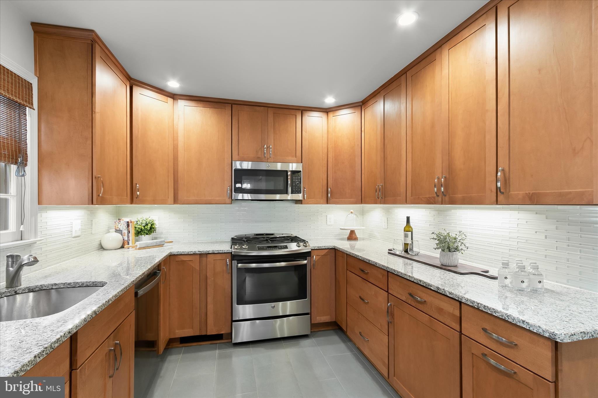 OLD FARM - Residential